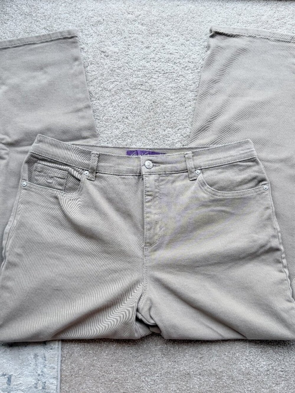 Gloria Vanderbilt Amanda Classic-fit Jeans Tan - Size 14S
